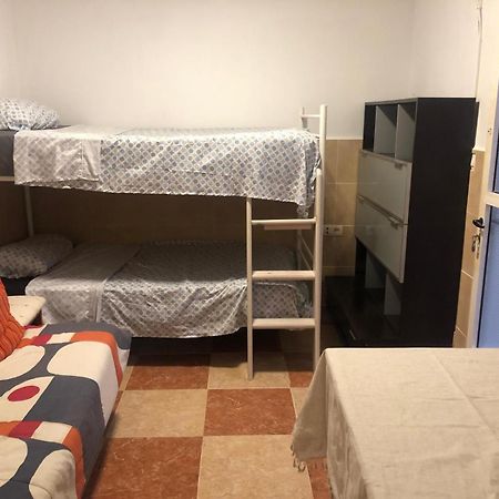 Estudio Amueblado En El Ejido Bagian luar foto